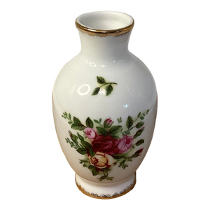 Vintage MCM Royal Albert Old Country Rose 4.5” Tall Bud Vase