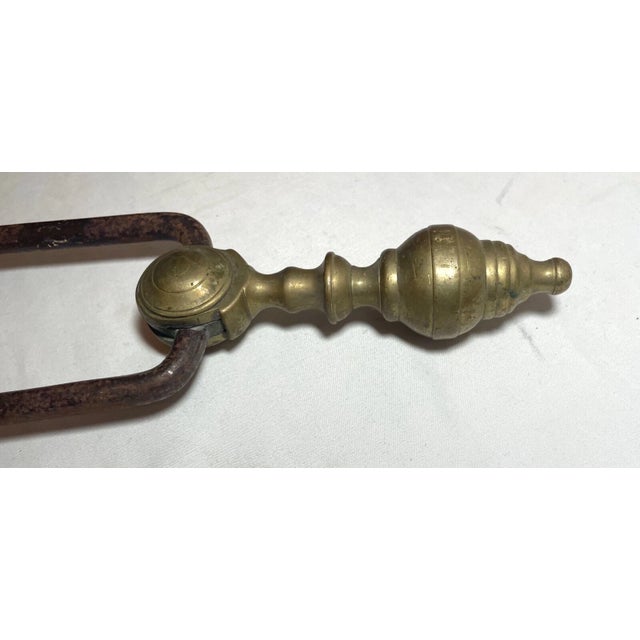 Antique 18th Century Wrought Iron Turned Brass English Fireplace Tongs Tool For Sale In New York - Image 6 of 8