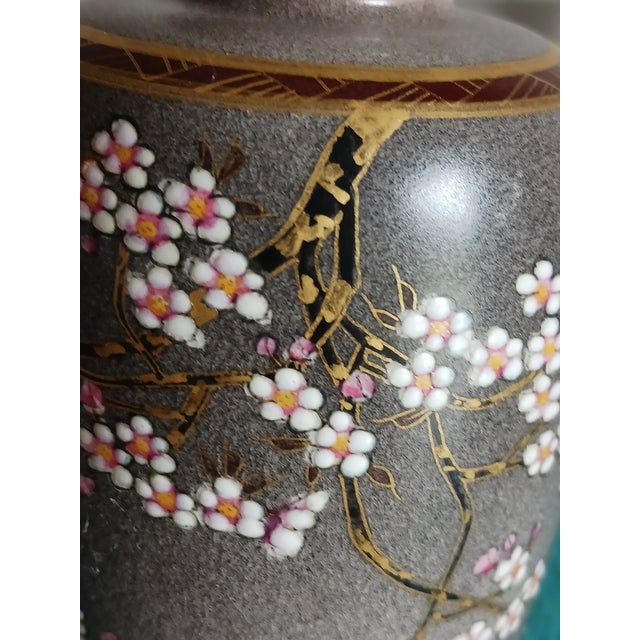 Late Meiji Era Japanese Satsuma Vase Birds and Blossoms For Sale In Milwaukee - Image 6 of 8