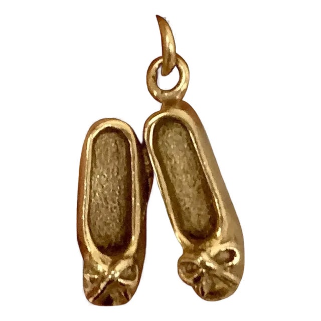 Late 20th Century 14k Gold Ballet Slippers Charm/Pendant For Sale