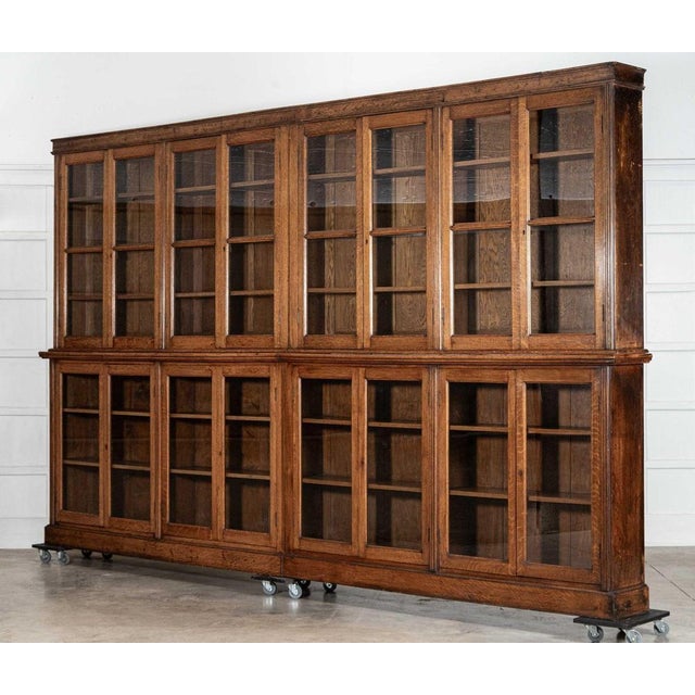 Late 19th Century English Glazed Oak Library Bookcase, 19th Century For Sale - Image 5 of 15