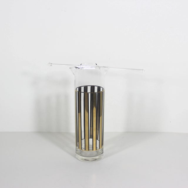 Glass Mid Century Modern Cocktail Mixer With Stir Stick Culver 24k Gold and Black Striped Glass, Signed For Sale - Image 7 of 11