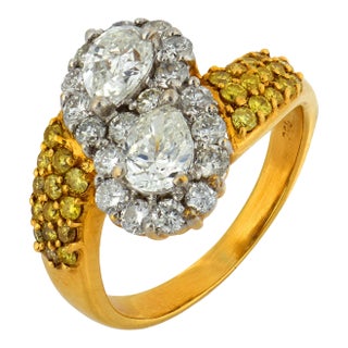 Vintage White and Yellow Diamond 18k Gold Bypass Ring, Size 4.75 For Sale