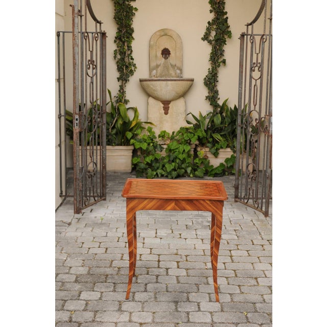 Italian 1820s Walnut Side Table with Marquetry Top, Inlaid Legs and Side Drawer For Sale - Image 4 of 11