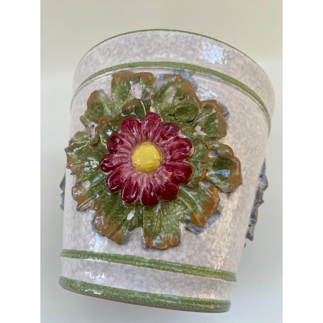 1970s Large Vintage Palm Beach Style Majolica Italian Hand-Painted Floral Planter For Sale In Boston - Image 6 of 7