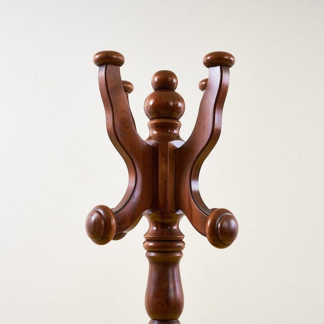 Item : discover this charming vintage wooden coat rack, a designer piece that combines functionality and style. Crafted...