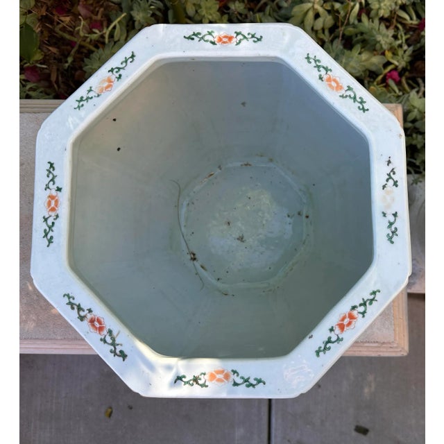 Ceramic Antique Chinese Famille Verte Porcelain Jardiniere, Qing Dynasty, 18th Century For Sale - Image 7 of 12