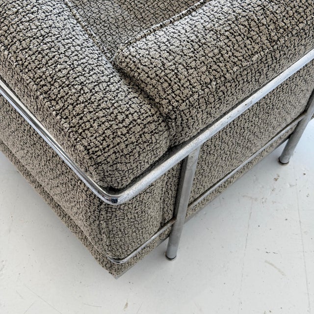 1980s 1980s Lc2 Petite Chair by Le Corbusier, Pierre Jeanneret, and Charlotte Perriand for Cassina For Sale - Image 5 of 11
