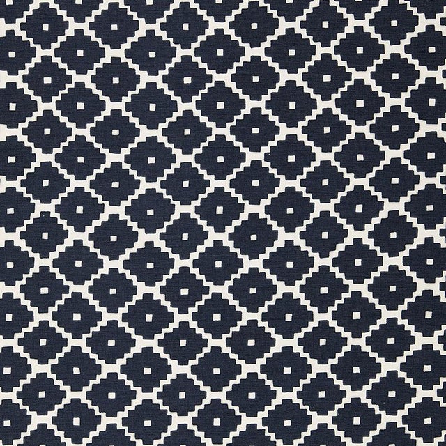 Sample - Schumacher Ziggurat Fabric in Navy For Sale