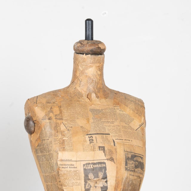 Rustic European 20th Century Vintage Dressmaker's Mannequin Covered in Old Newsprint For Sale - Image 3 of 11