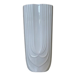 Vintage 1970’s Art Deco Revival Porcelain Vase in Warm White by Hutschenreuther For Sale
