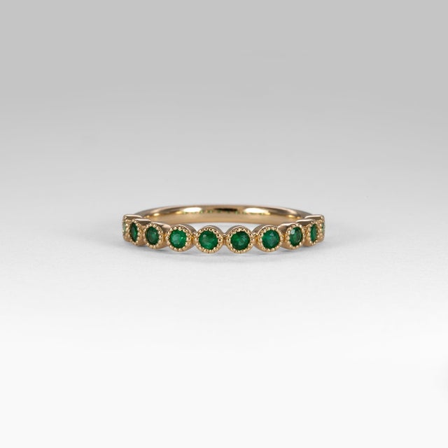 2020s Zambian Emerald Band in Solid 14k Gold – Round Accents – A Timeless Jewelry, Size 6.75 For Sale - Image 5 of 10