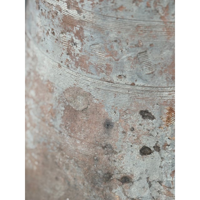 Early 19th Century Antique Mediterranean European Terracotta Storage Jar / Olive Jar For Sale - Image 5 of 18