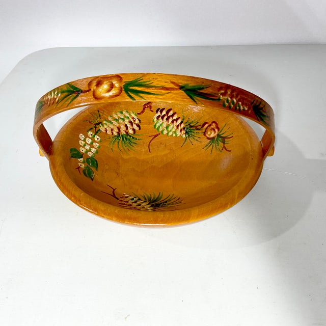 Rustic 1950s Vintage Arts & Crafts Adirondack Hand Painted Wood Pinecone Catchall Bowl. For Sale - Image 3 of 8
