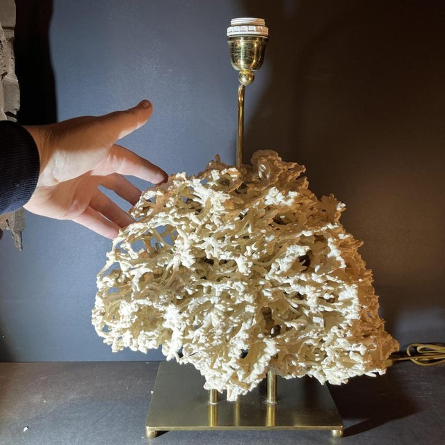 Hollywood Regency Hollywood Regency Coral Table Lamp in Gilded Bronze Base from Willy Daro, 1970s For Sale - Image 3 of 16