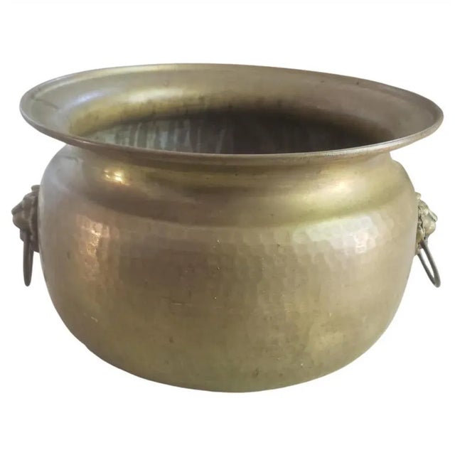 Late 19th Century Mook Brass Planter Jardiniere With Lion Heads Handles For Sale In Washington DC - Image 6 of 6