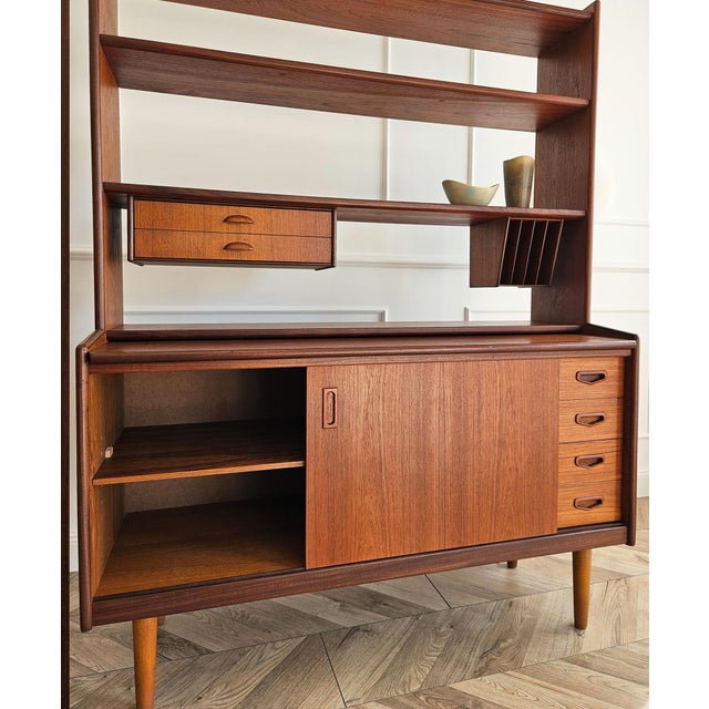 Mid-Century Teak Bookcase with Pull-Out Writing Desk, 1960s For Sale - Image 11 of 18