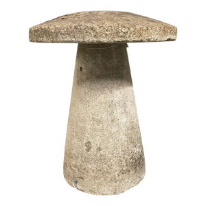 Vintage English Style Cast Stone Staddle Stone Garden Ornament