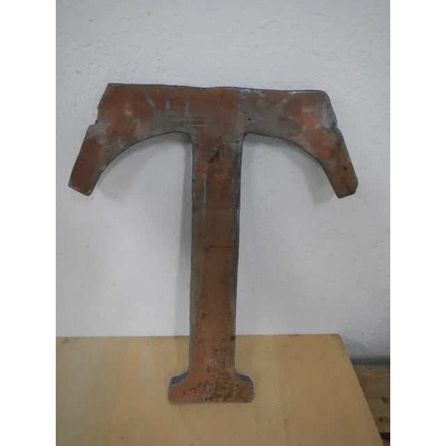 Letter T in Terracotta, 1940 For Sale - Image 4 of 8