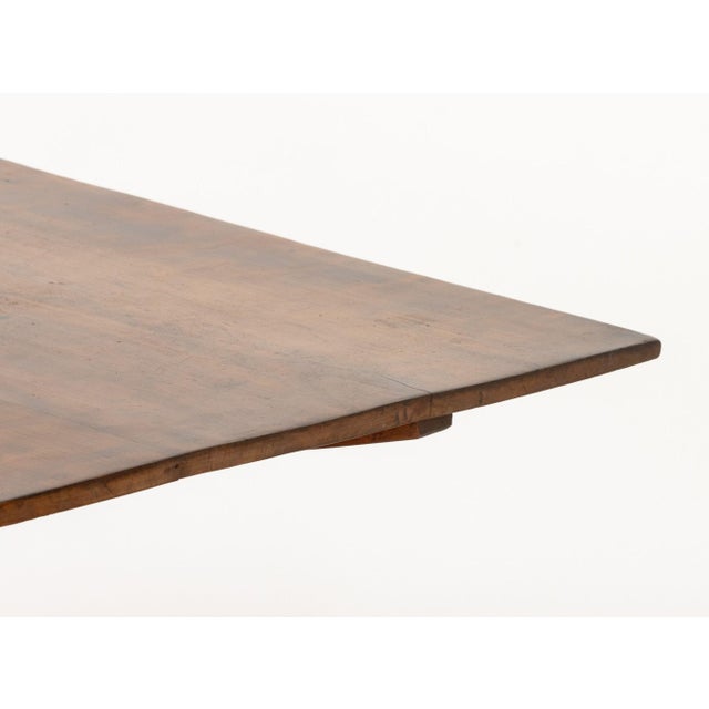 American Walnut Tilt-Top Tripod Table, 19th Century For Sale In New York - Image 6 of 10
