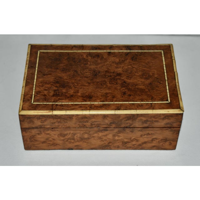 Vintage Traditional English Inlaid Burl Wood Box For Sale - Image 11 of 13