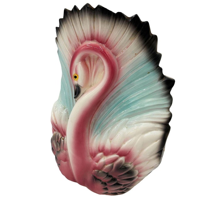 Mid-Century Modern 1950s Mid-Century California Ceramic Pottery Pink Flamingo W/ Open Wings Tv Table Lamp For Sale - Image 3 of 9
