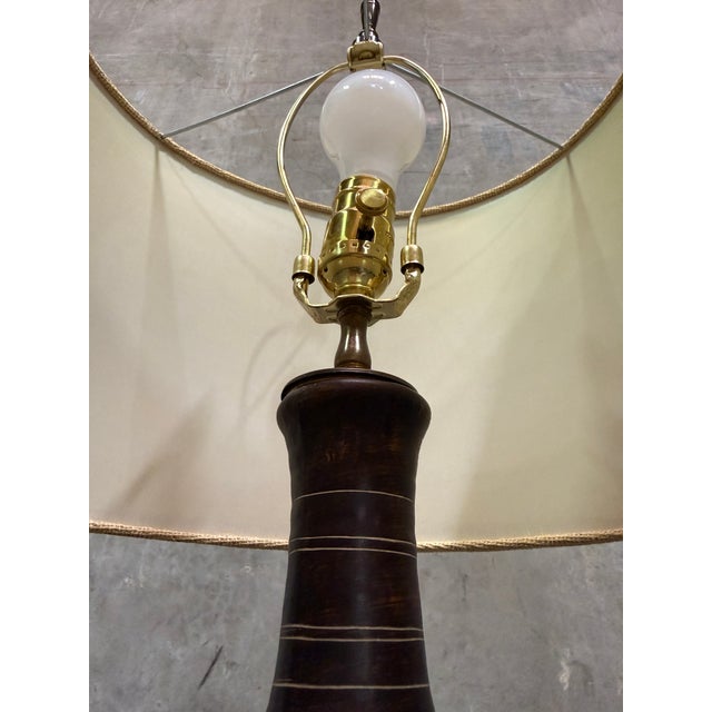 Mid-Century Modern Vintage Mid Century Ceramic Table Lamp Teal Green Banded Burlap Shade For Sale - Image 3 of 10