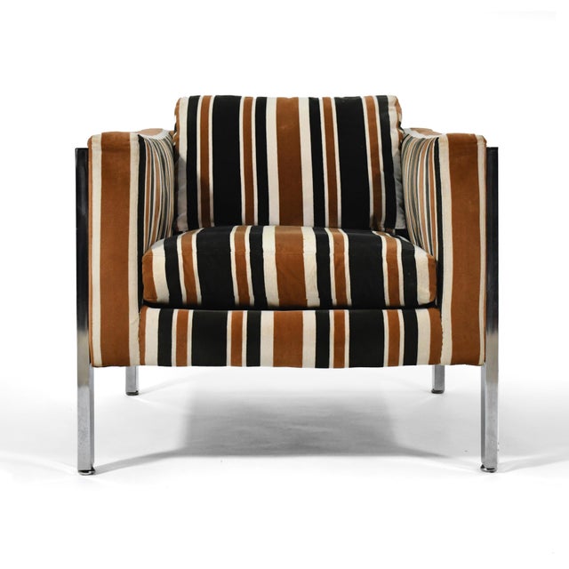 Mid-Century Modern Milo Baughman Style Lounge Chair For Sale - Image 3 of 8