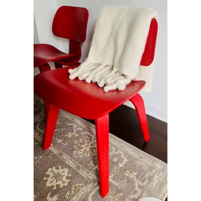 Textile Plush Alpaca Throw Blanket With Braided Tassel Fringe - Vanilla | Made in Peru For Sale - Image 7 of 9