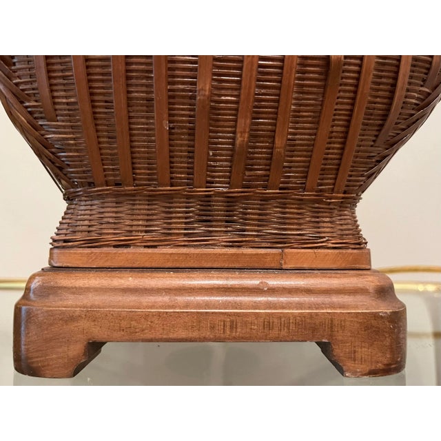 Early 20th Century Bamboo Ikebana Table Lamp For Sale In New Orleans - Image 6 of 10