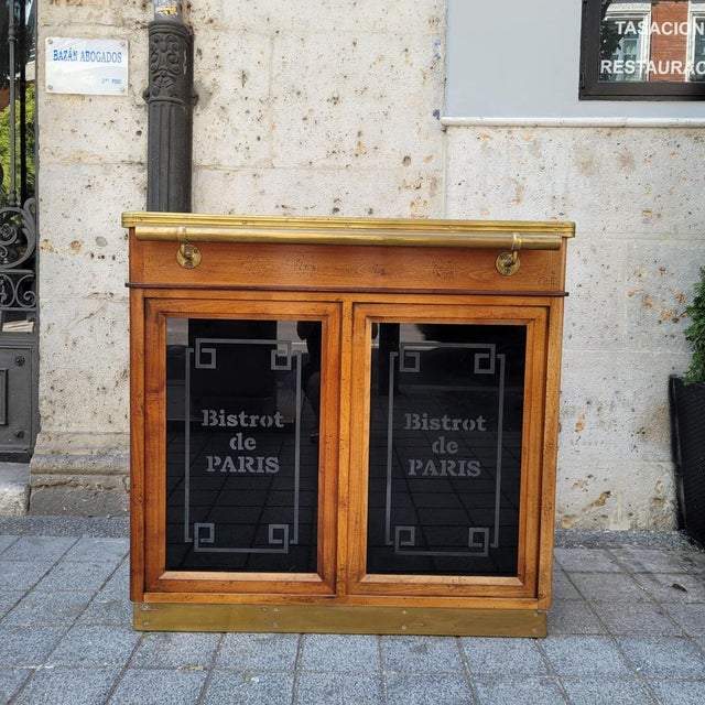 Bistrot De Paris Bar Cabinet in Cherry Wood, Zinc and Gilt Brass from Roche Bobois, France, 1980s For Sale - Image 4 of 18