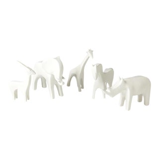 Minimalist Matte White Animal Sculpture Set – 5-Piece Modern Safari Collection (Elephant, Giraffe, Rhino, Horse, Antelope) For Sale