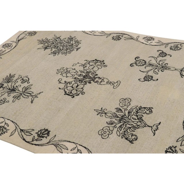 Hand-knotted in wool and silk, this 4x5 modern rug is a bold addition to Rug & Kilim’s Block Print Collection—an...