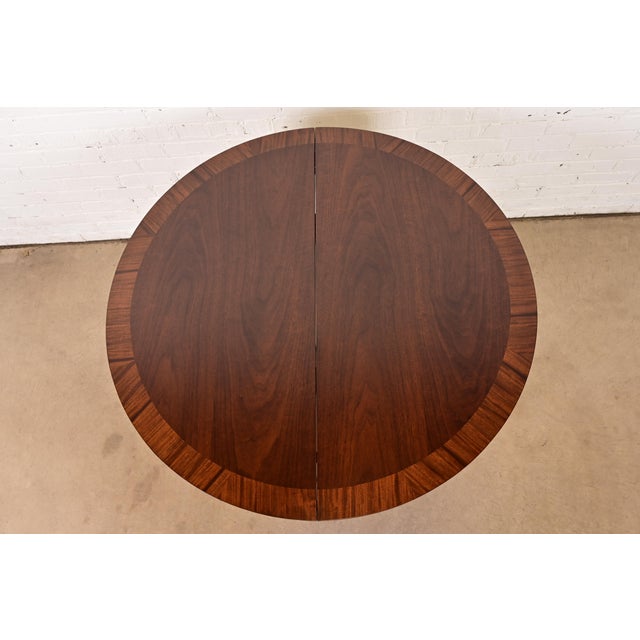Henredon Federal Banded Mahogany Extension Dining Table, Newly Refinished For Sale - Image 11 of 14