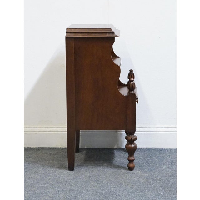 Vintage Antique Solid Mahogany Traditional Style 15" Open Cabinet Nightstand For Sale - Image 11 of 11