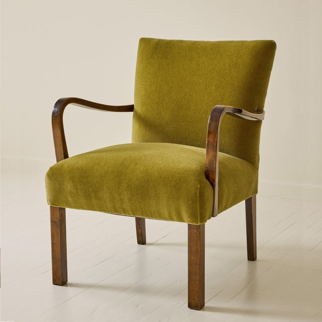 Scandinavian Art Deco Walnut Chair With Mohair Upholstery, 1940's. For Sale In New York - Image 6 of 10