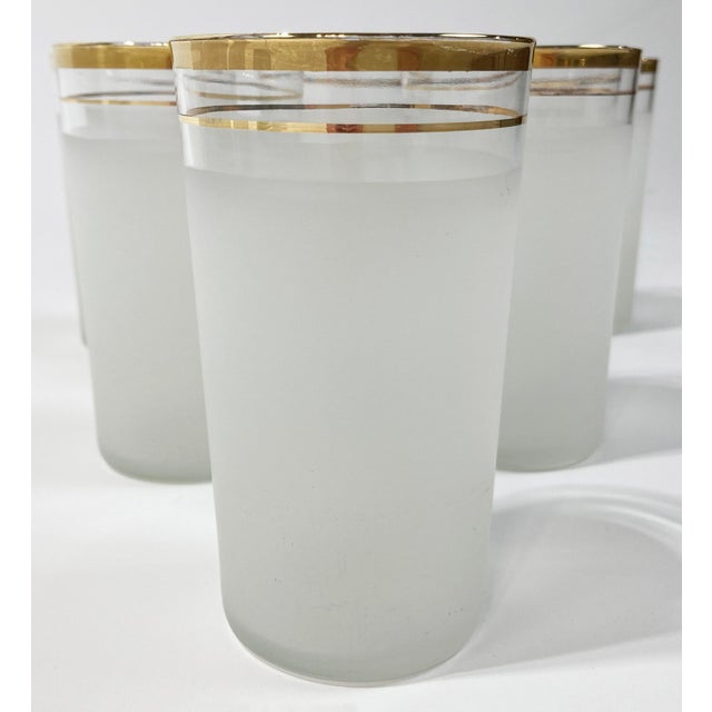 Vintage Etched Glass Gold Rimmed Pitcher and 12 Glasses, Set of 13 For Sale - Image 4 of 8