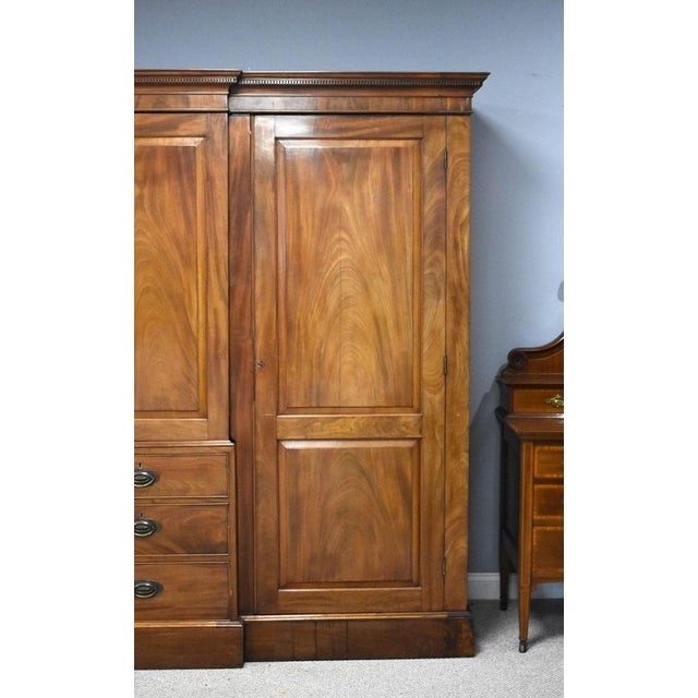 Brown 19th Century Mahogany Four-Door Breakfront Wardrobe, 1860s For Sale - Image 8 of 16