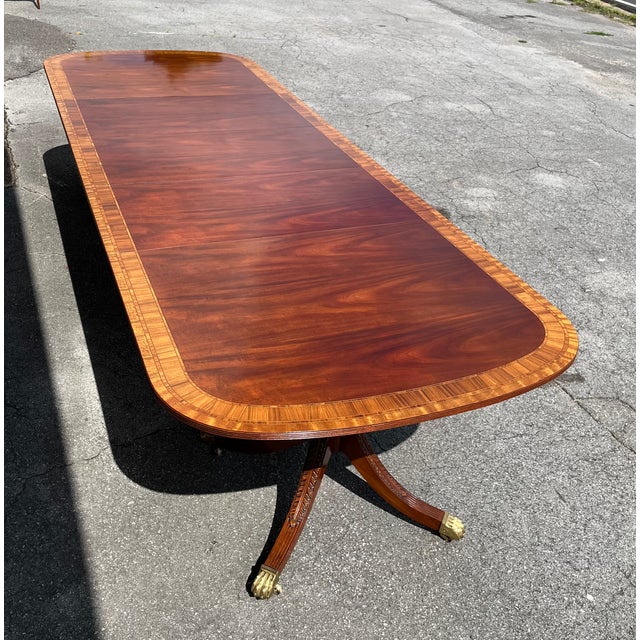 Late 20th Century Councill Craftsmen Georgian Banded Mahogany Double Pedestal Dining Table With 3 Leaves For Sale - Image 11 of 18