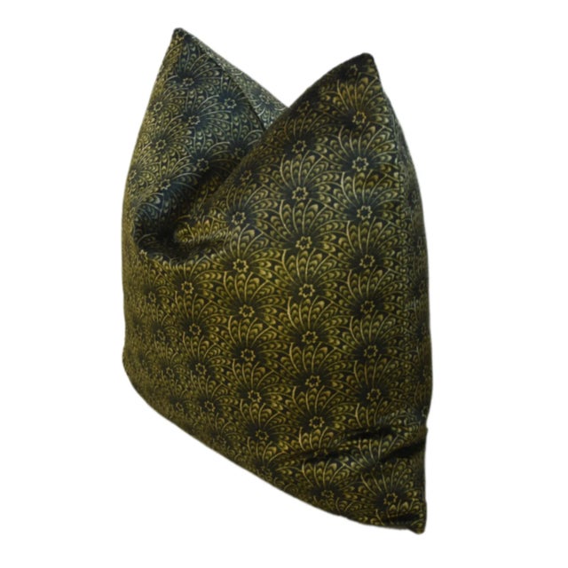 Designer Liberty of London Evergreen Capello Shell Feather/Down Pillow For Sale In Los Angeles - Image 6 of 7