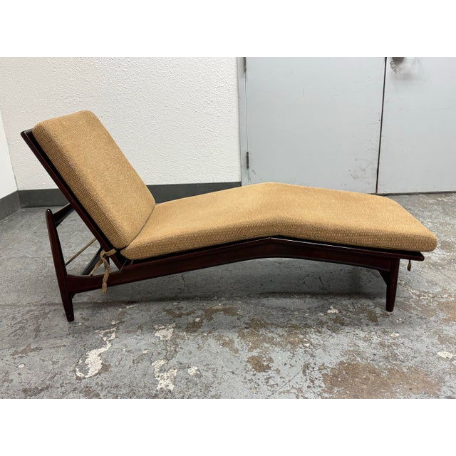 Ib Kofod-Larsen for Selig Furniture Chaise Lounge, Mid 20th Century For Sale In San Francisco - Image 6 of 12