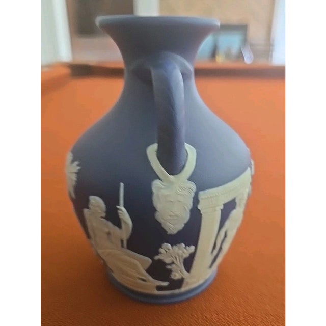 Wedgwood 1990s Wedgwood MCM Iconic Blue Portland Vase For Sale - Image 4 of 5