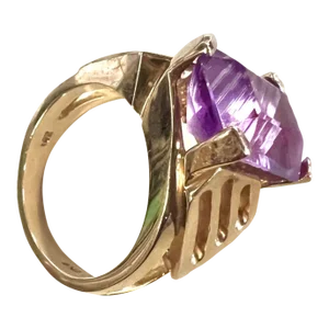 1970s 14k Amethyst “Lines” Ring