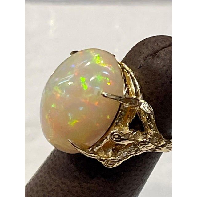 10 Carat Oval Shape Ethiopian Opal Cocktail Ring 14 Karat Yellow Gold For Sale - Image 10 of 18