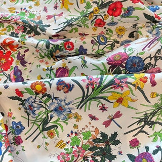 Vintage 1990s Vibrate Chintz Floral Print Fabric, 5 Yards 9 Inches For Sale