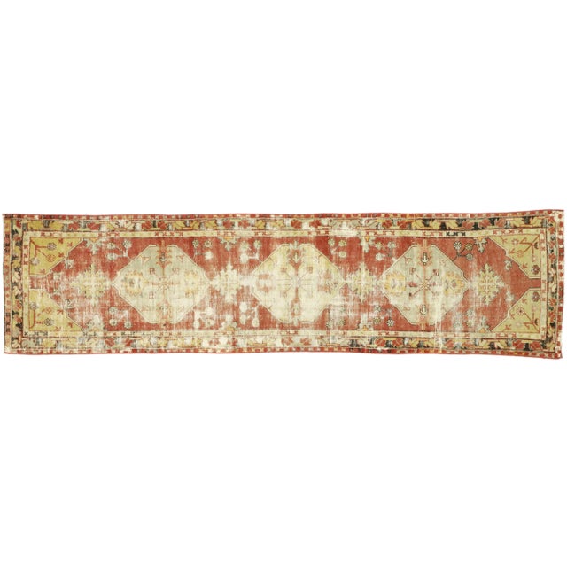 Vintage Worn-In Distressed Turkish Runner - 2′4″ × 9′4″ For Sale - Image 10 of 10