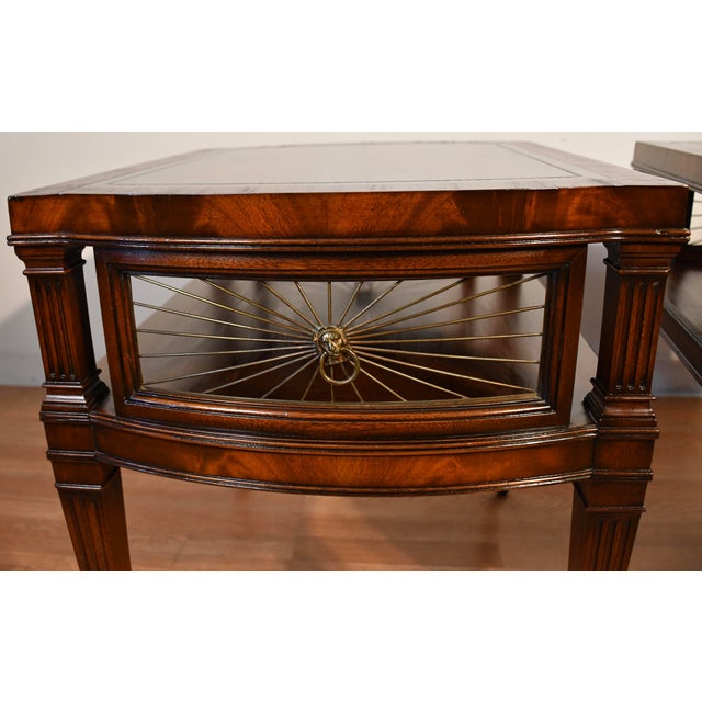 Brown 1930s Weiman Regency Mahogany & Leather Top Pair of Side Tables / End Tables For Sale - Image 8 of 14