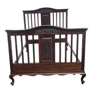 Antique Walnut Victorian Full Bed Nice Hand Carving 54 X 75 With Rails