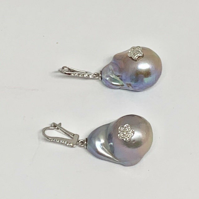Diamond Freshwater Pearl Earrings 14 Karat Gold Grey 23.2 Mm Certified For Sale - Image 13 of 13