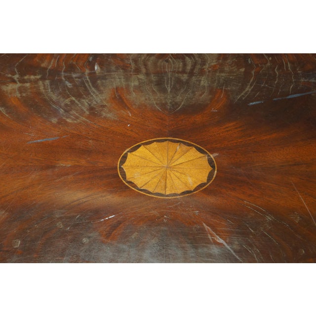 Hekman Furniture Vintage Hekman Georgian Style Crotch Mahogany Oval Coffee Cocktail Table 52" For Sale - Image 4 of 11